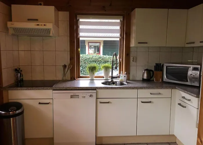 Bungalow Met Omheinde Tuin Op De Veluwe
